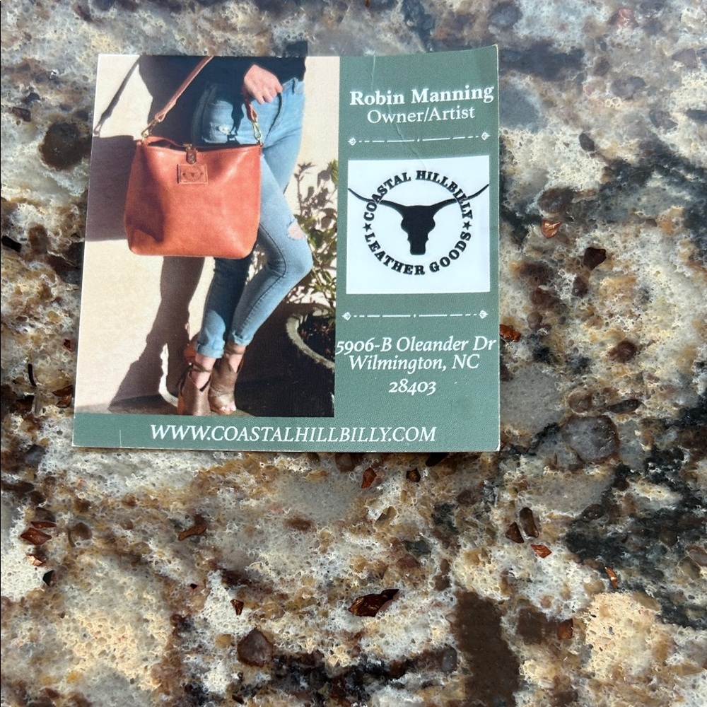 Coastal Hill Leather Goods Tan Card Holder - Picture 13 of 15